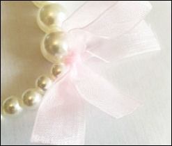 Classic Lace Bowknot Imitation Pearls Chain Necklace